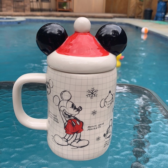 New Disney Sketchbook Mickey Mouse Mug Santa lid - Picture 5 of 12